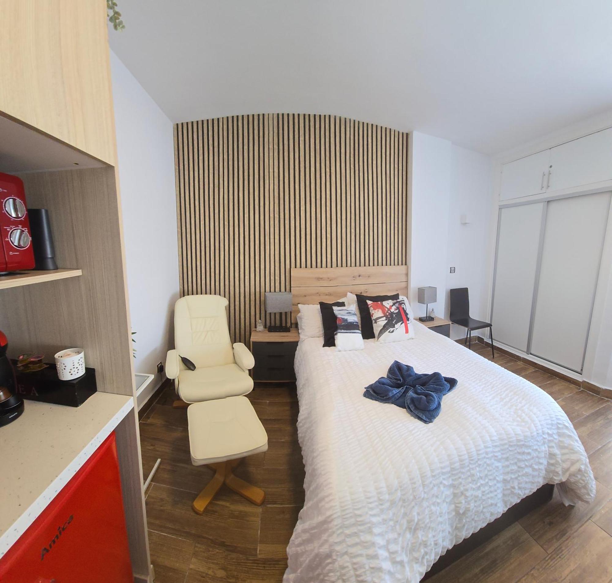 Namaste Modern Elegance City Center Apartment By Namaste Elite Torremolinos Exterior photo